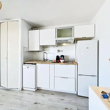 Apartment Port Royal - Corvette-5 By Interhome Le Grau-du-Roi